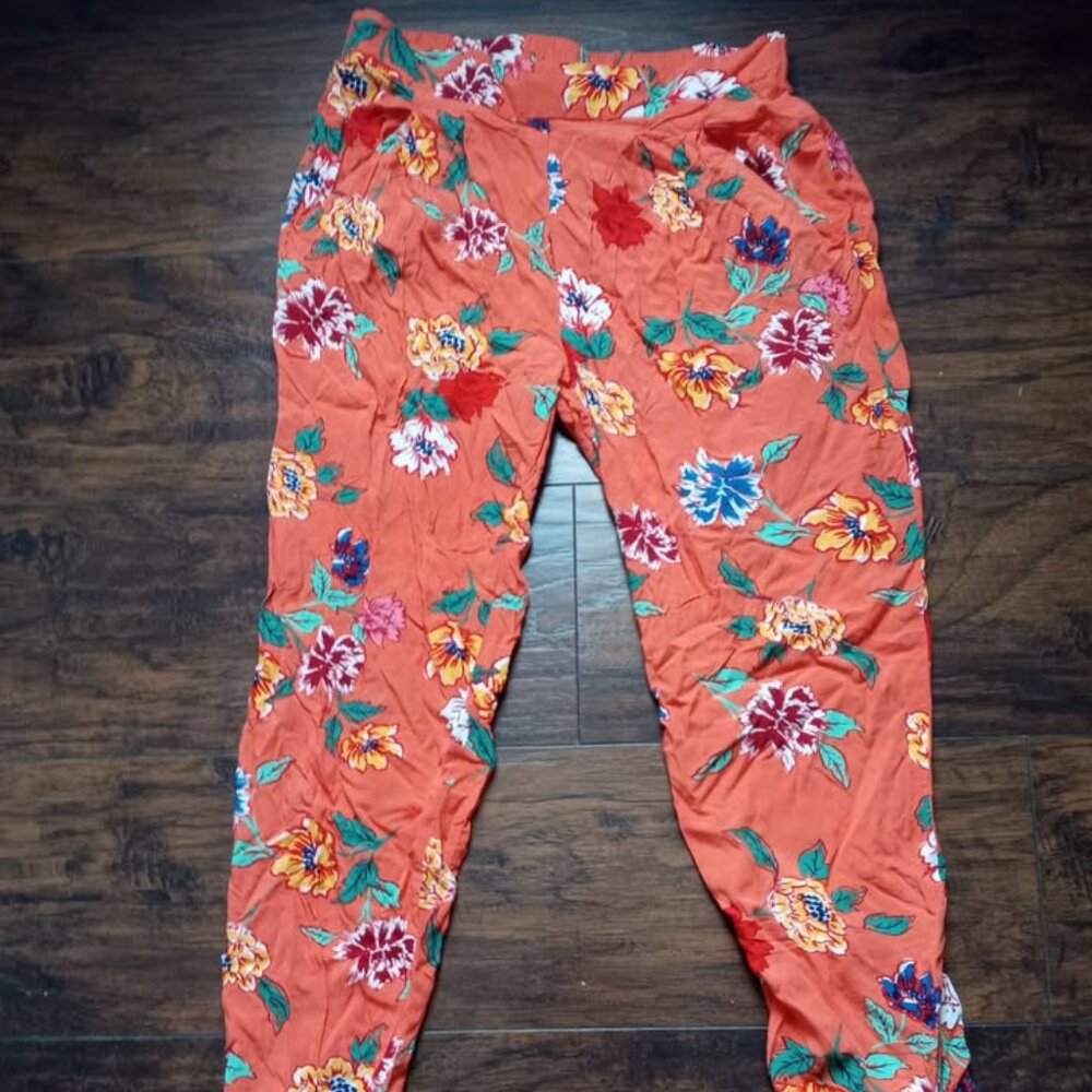 Cotton On Orange floral print pants